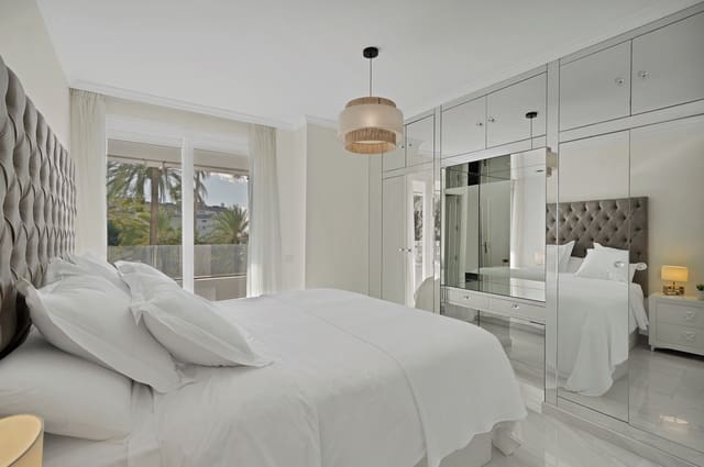 2 Zimmer Apartment zu vermieten in Río Real, Marbella mit Pool Garage - 2.400 € (Ref: 8954377)