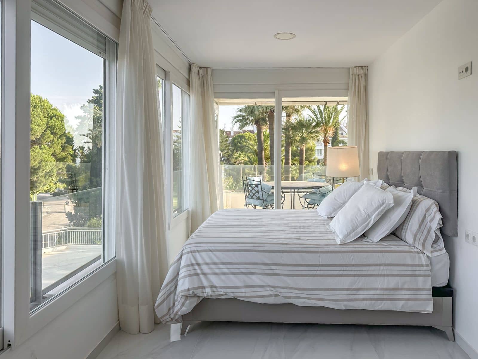 2 bedroom Apartment for rent in Rio Real with pool garage - € 2,400 (Ref: 8954377)