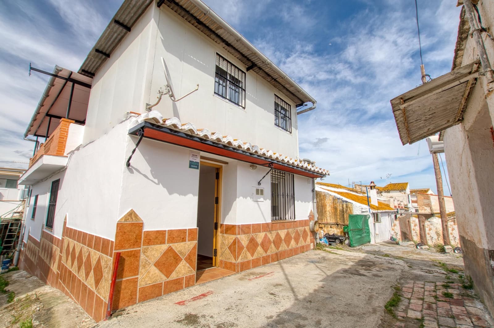 2 quarto Moradia em Banda para venda em Cajiz - 139 000 € (Ref: 8954378)