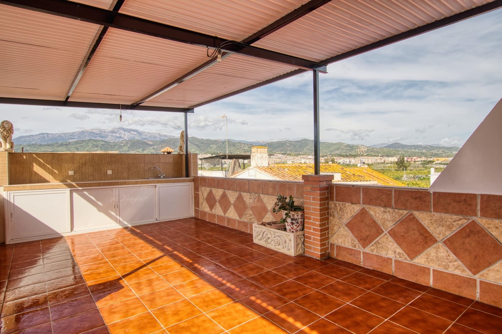 2 quarto Moradia em Banda para venda em Cajiz - 139 000 € (Ref: 8954378)