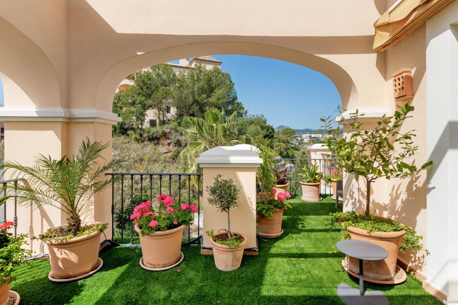 3 soverom Penthouse til salgs i La Quinta med svømmebasseng - € 1 100 000 (Ref: 8954379)