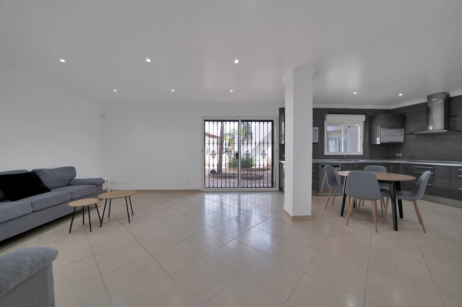 9 soverom Villa til salgs i Benalmadena med svømmebasseng - € 2 950 000 (Ref: 8999275)