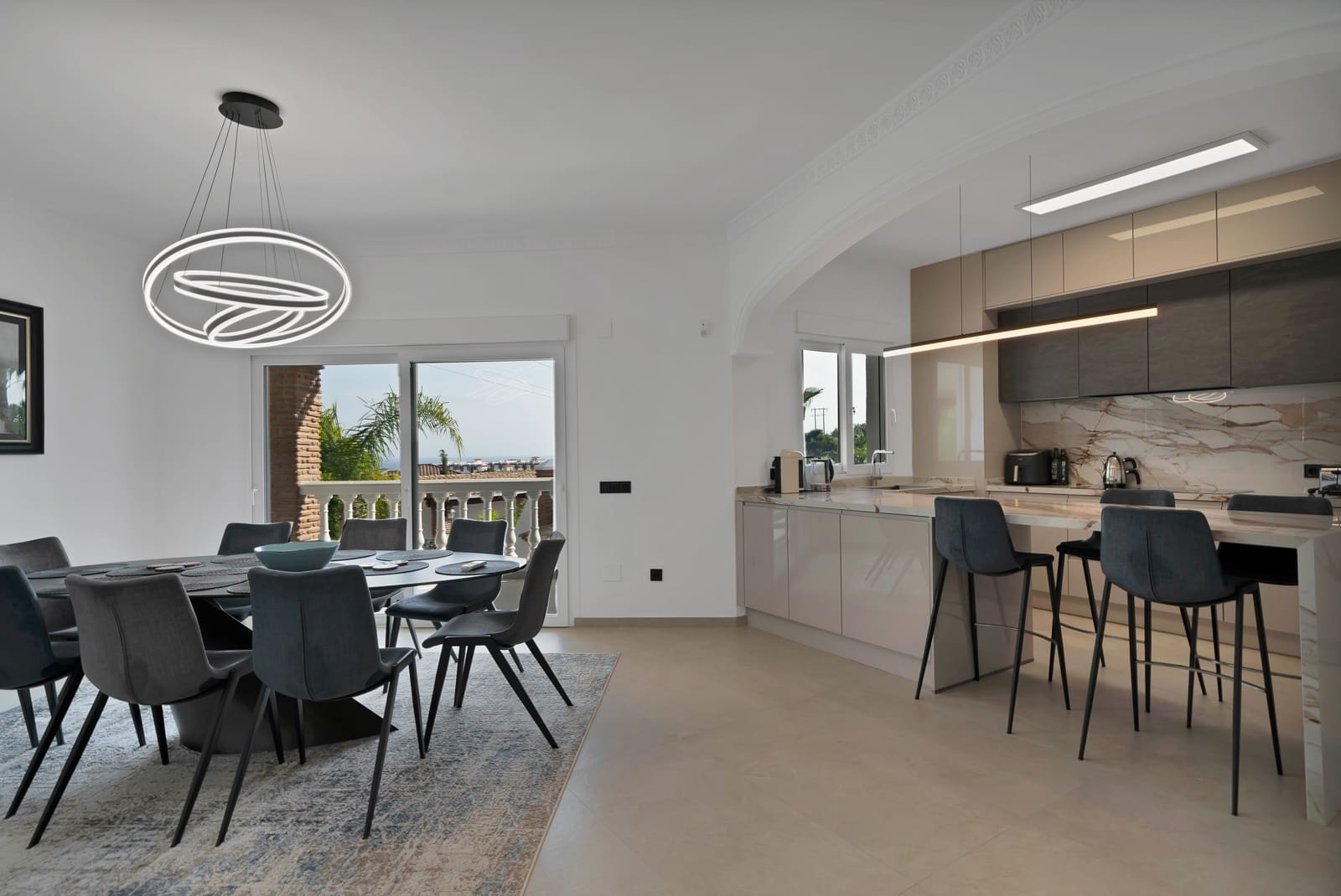 9 soverom Villa til salgs i Benalmadena med svømmebasseng - € 2 950 000 (Ref: 8999275)