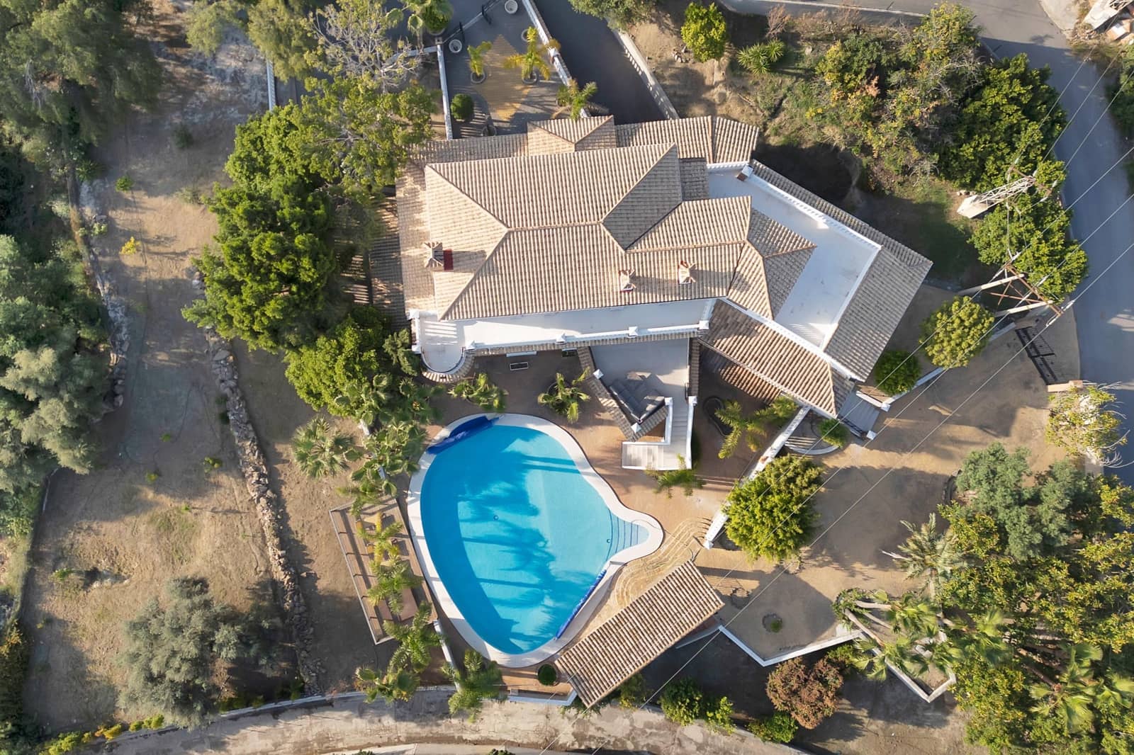 9 makuuhuone Huvila myytävänä paikassa Benalmadena mukana uima-altaan - 2 950 000 € (Ref: 8999275)