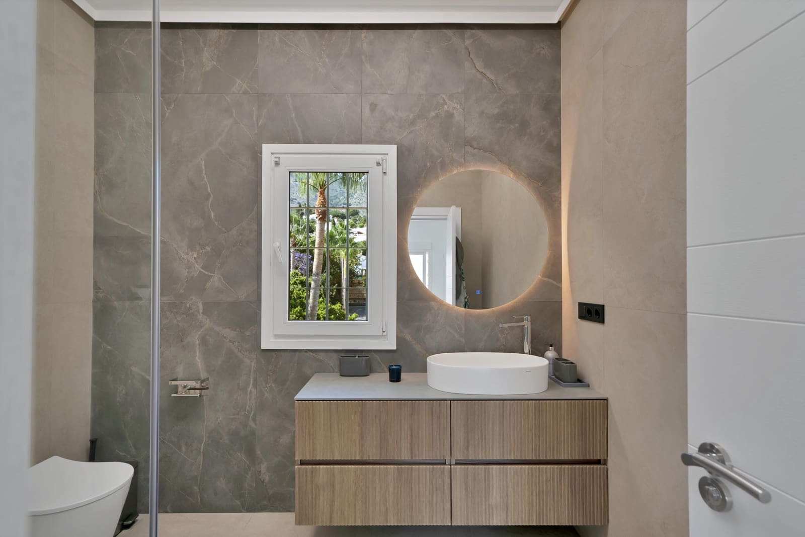 9 slaapkamer Villa te koop in Benalmadena met zwembad - € 2.950.000 (Ref: 8999275)