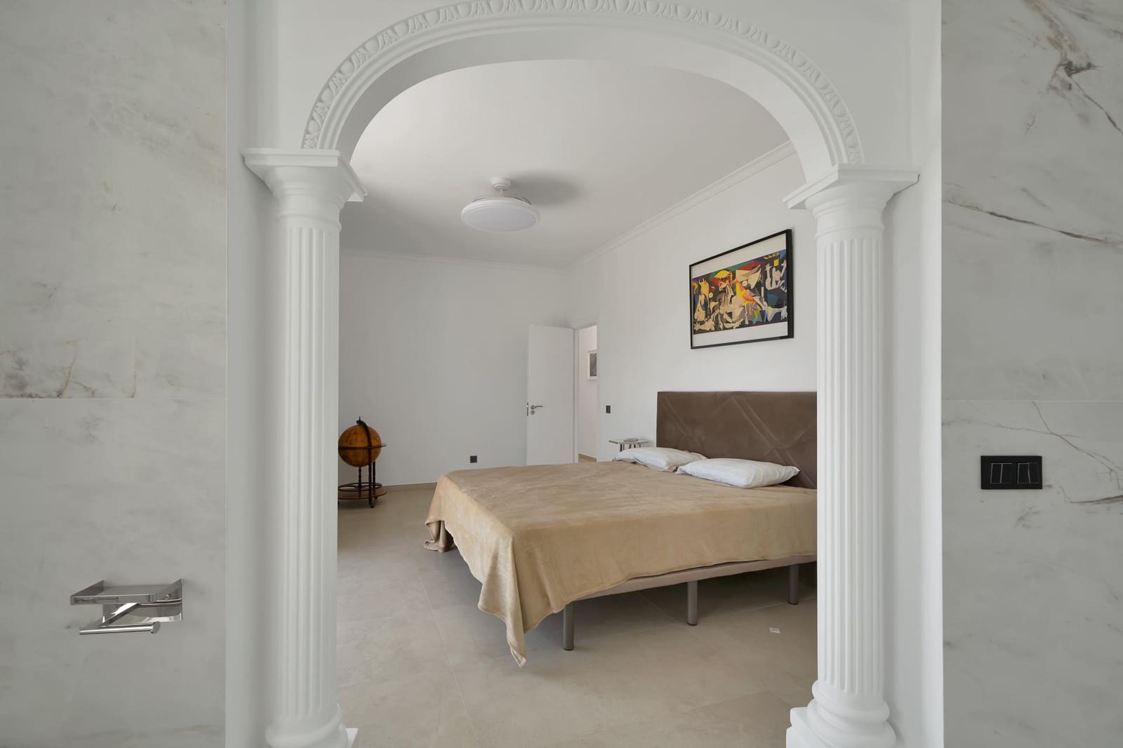 9 slaapkamer Villa te koop in Benalmadena met zwembad - € 2.950.000 (Ref: 8999275)