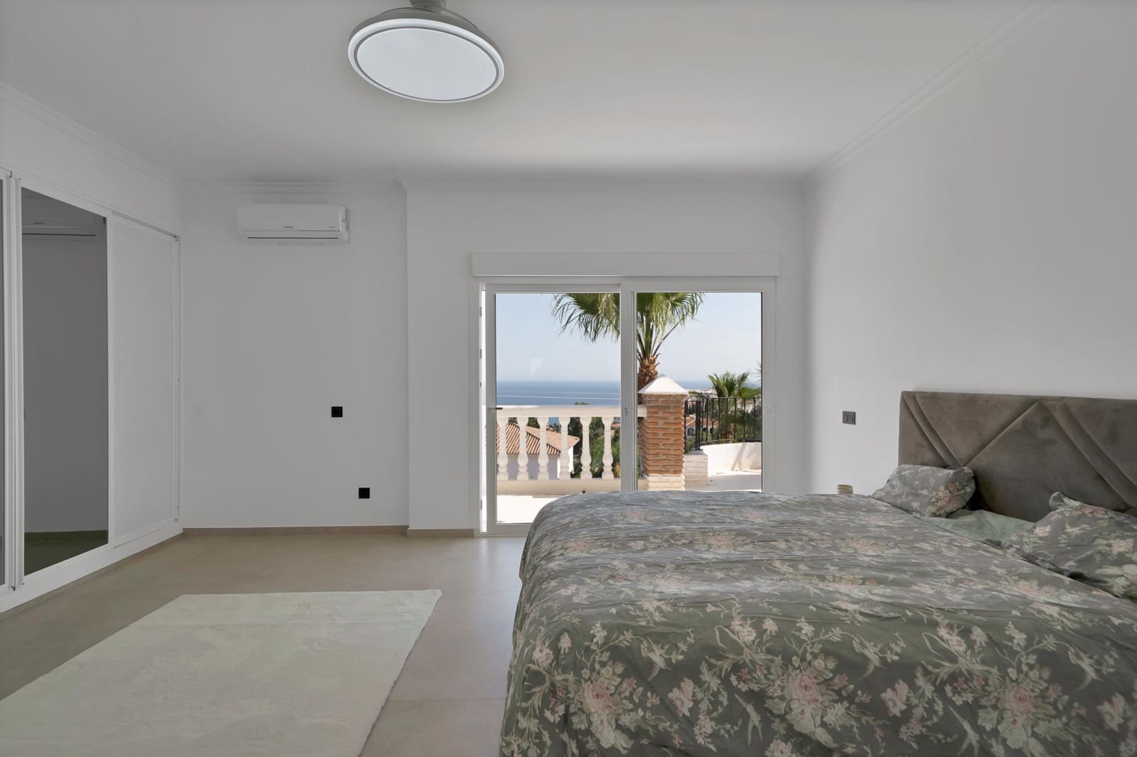 9 slaapkamer Villa te koop in Benalmadena met zwembad - € 2.950.000 (Ref: 8999275)