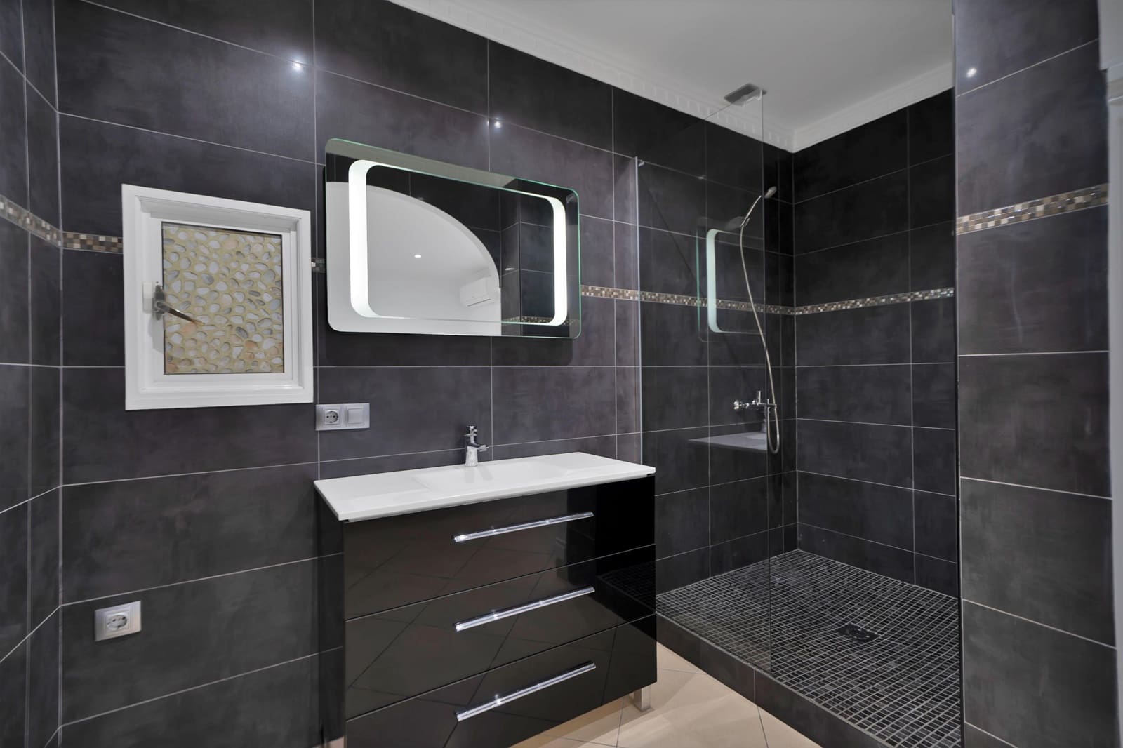 9 slaapkamer Villa te koop in Benalmadena met zwembad - € 2.950.000 (Ref: 8999275)