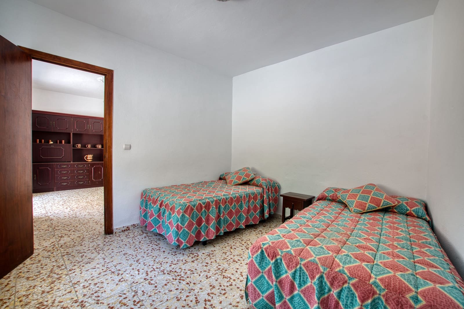 2 soveværelse Rækkehus til salg i Vinuela - € 135.000 (Ref: 9001299)