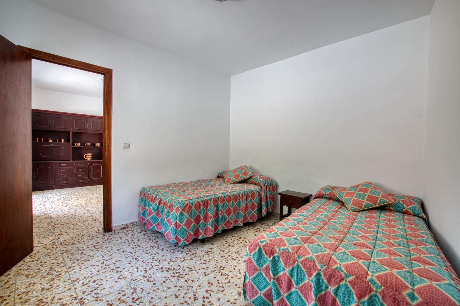 2 soveværelse Rækkehus til salg i Vinuela - € 135.000 (Ref: 9001299)