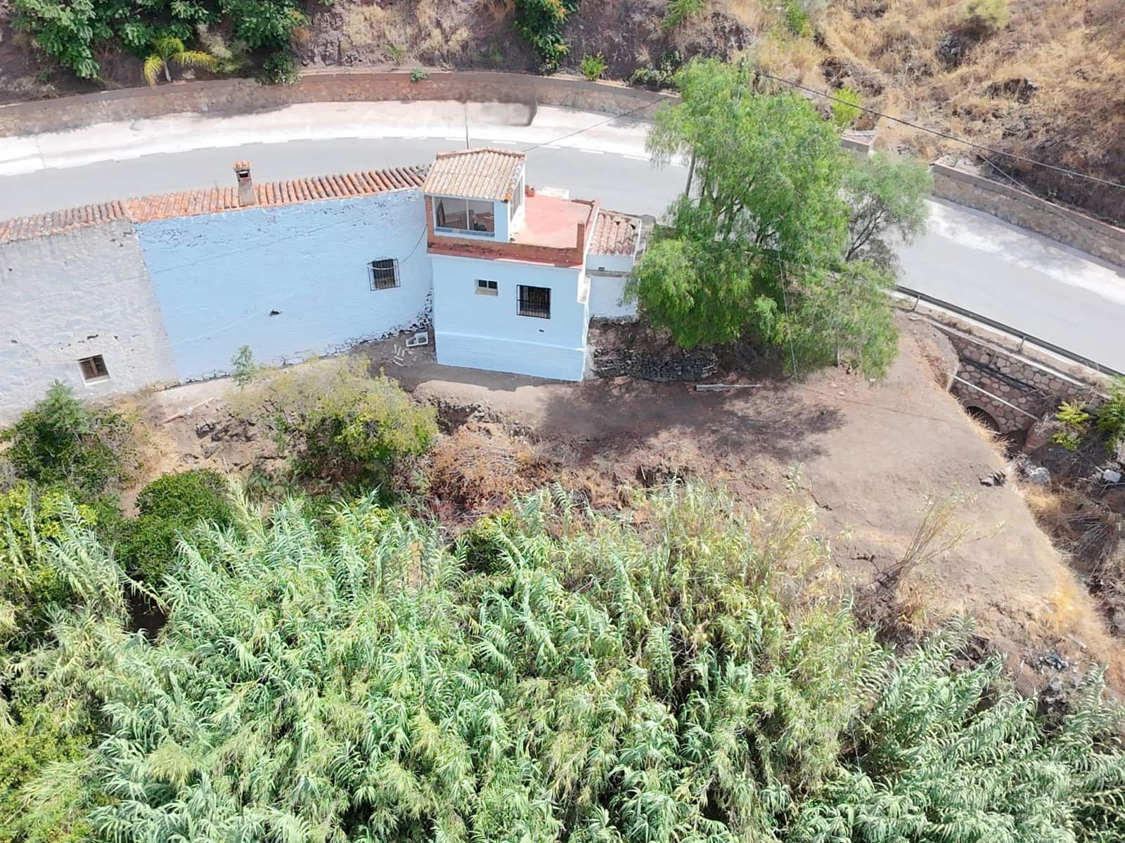 2 soveværelse Rækkehus til salg i Vinuela - € 135.000 (Ref: 9001299)