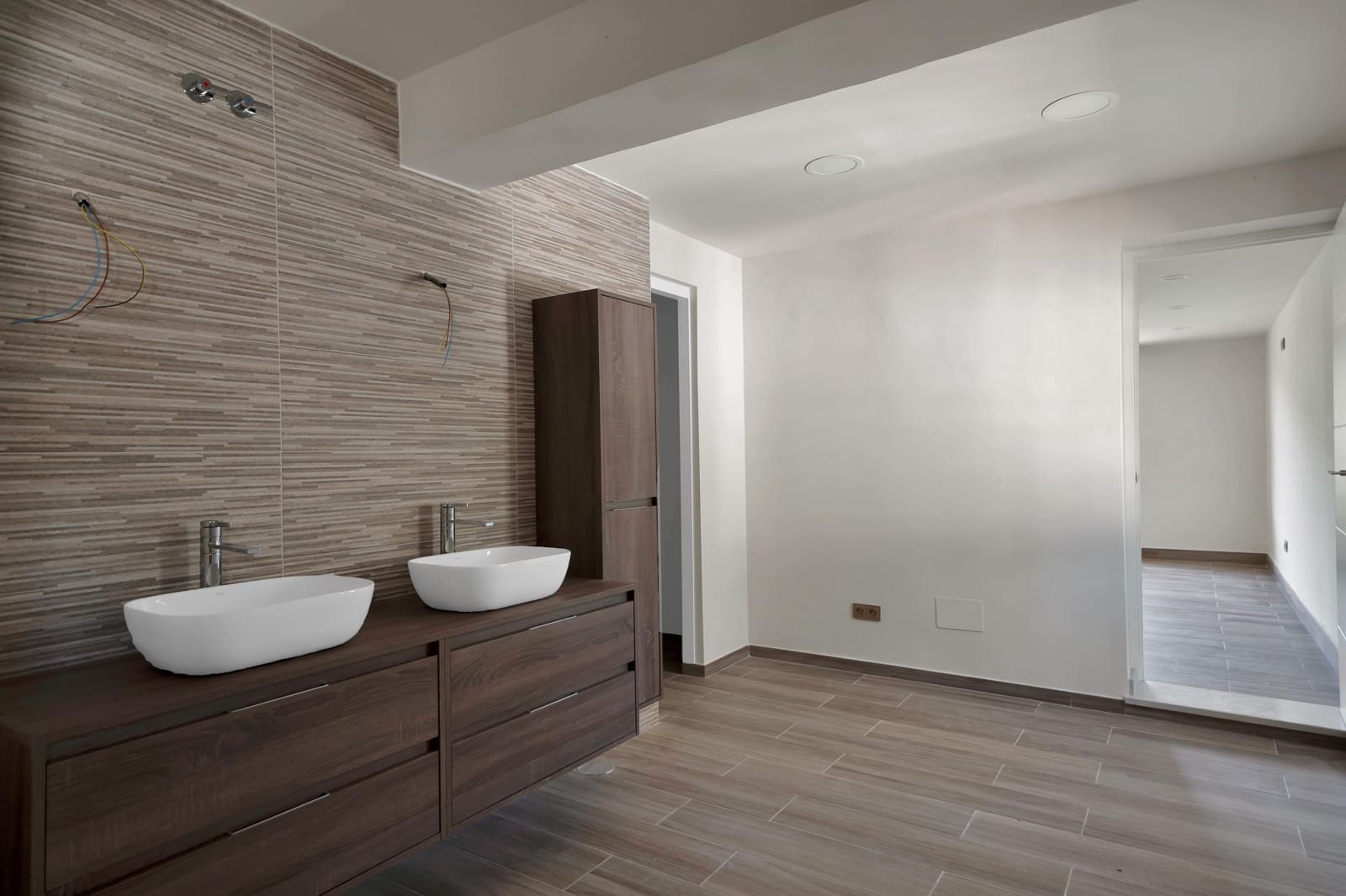 3 slaapkamer Villa te koop in Marbella met zwembad - € 990.000 (Ref: 9003395)