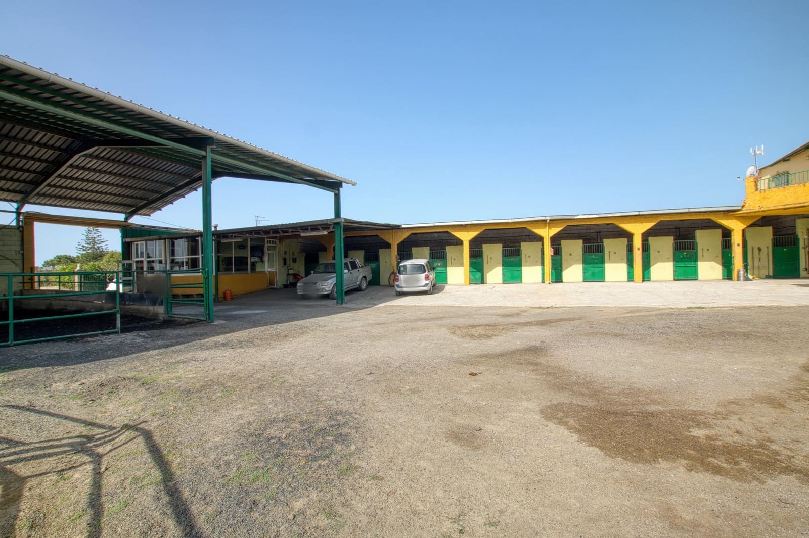 4 sovrum Finca/Hus på landet till salu i Velez-Malaga med pool - 999 000 € (Ref: 9007490)