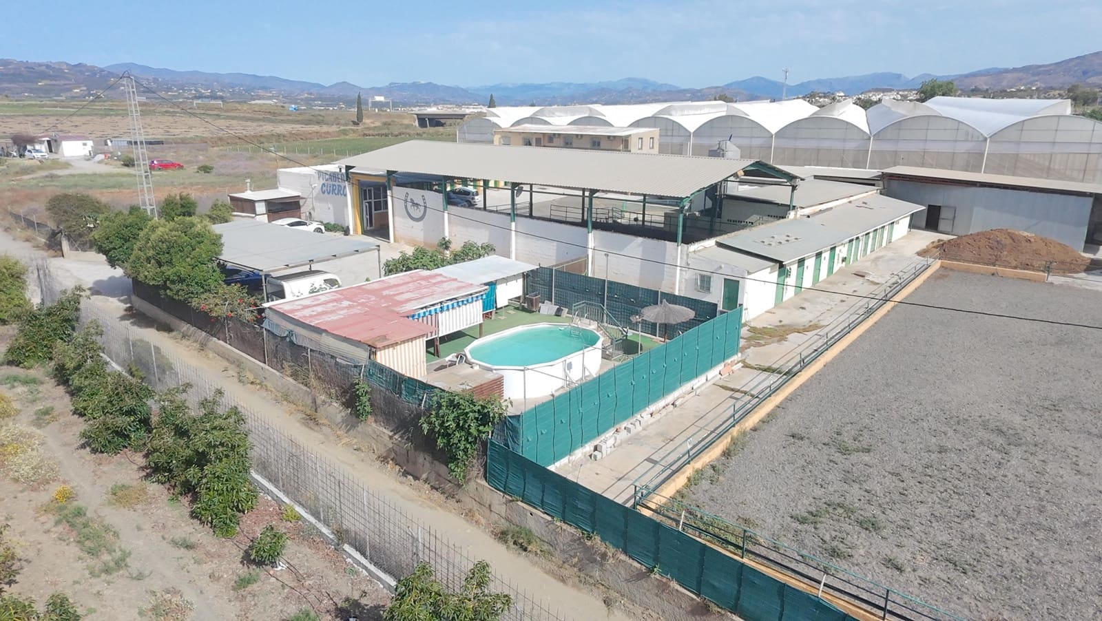 4 sovrum Finca/Hus på landet till salu i Velez-Malaga med pool - 999 000 € (Ref: 9007490)