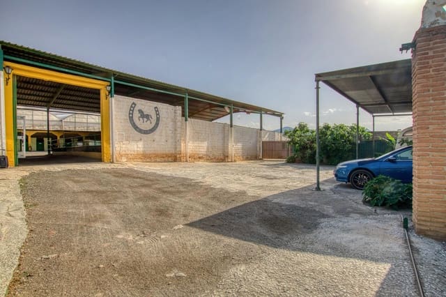 4 slaapkamer Finca/Landhuis te koop in Vélez-Málaga met zwembad - € 999.000 (Ref: 9007490)