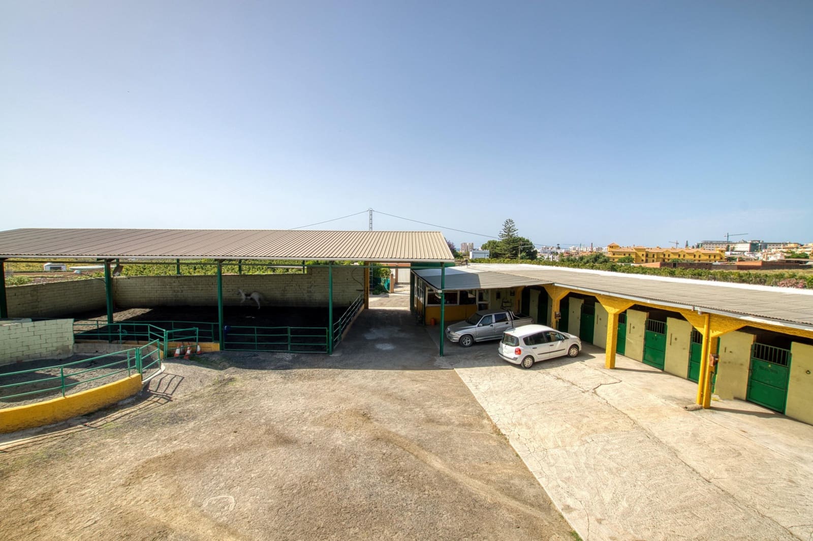 4 sovrum Finca/Hus på landet till salu i Velez-Malaga med pool - 999 000 € (Ref: 9007490)