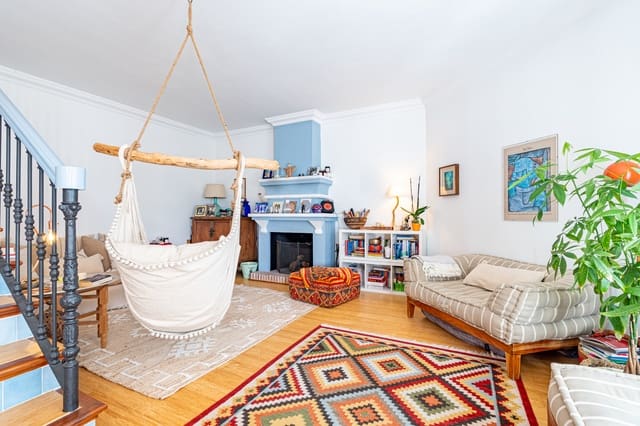 2 quarto Moradia em Banda para venda em Benahavís com piscina - 429 000 € (Ref: 9026545)