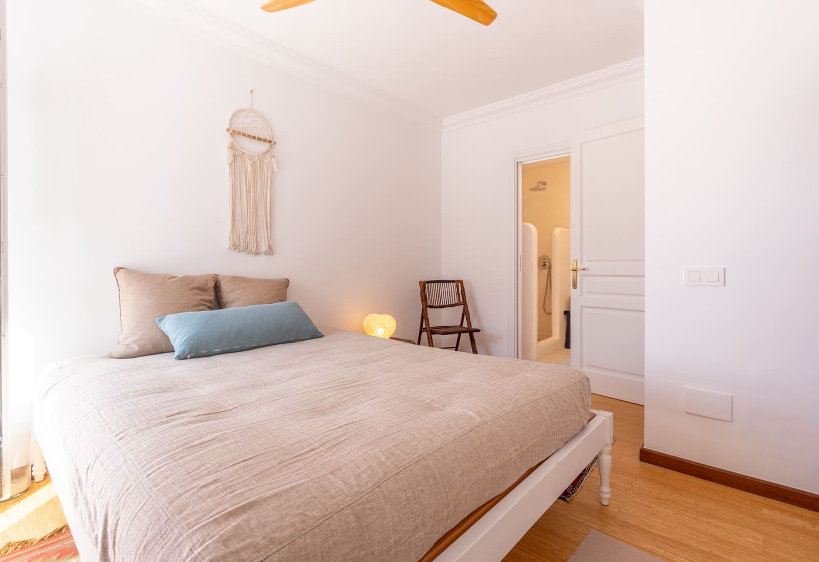 Adosado de 2 habitaciones en Benahavís en venta con piscina - 429.000 € (Ref: 9026545)