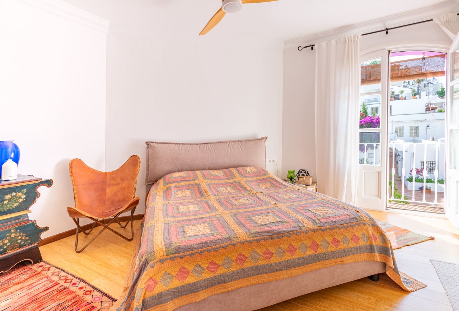 Adosado de 2 habitaciones en Benahavís en venta con piscina - 429.000 € (Ref: 9026545)