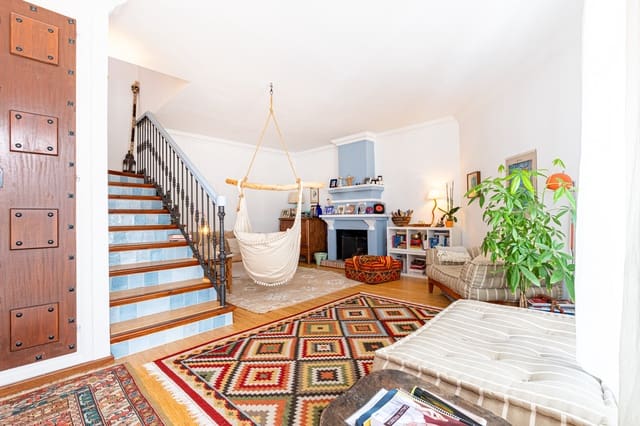 2 bedroom Terraced Villa for sale in Benahavís with pool - € 429,000 (Ref: 9026545)