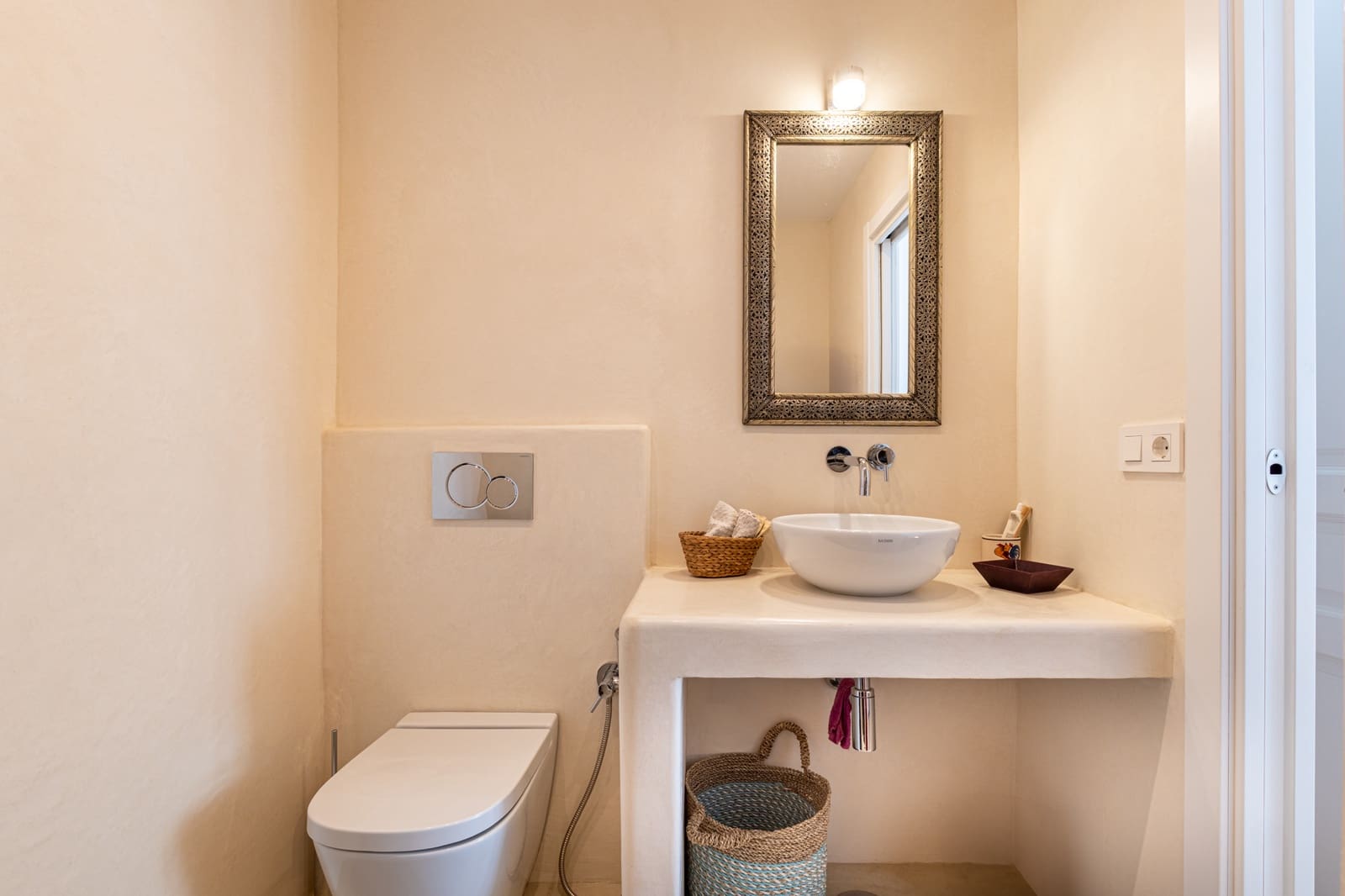 2 quarto Moradia em Banda para venda em Benahavis com piscina - 429 000 € (Ref: 9026545)