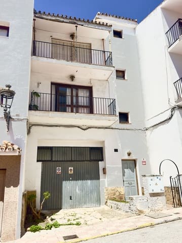 5 soveværelse Rækkehus til salg i Centro, Estepona - € 750.000 (Ref: 9042521)
