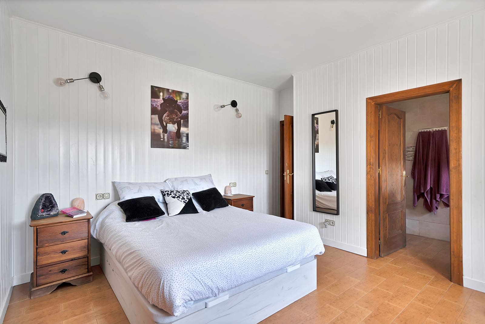 7 bedroom Villa for sale in Marbella - € 3,250,000 (Ref: 9068972)