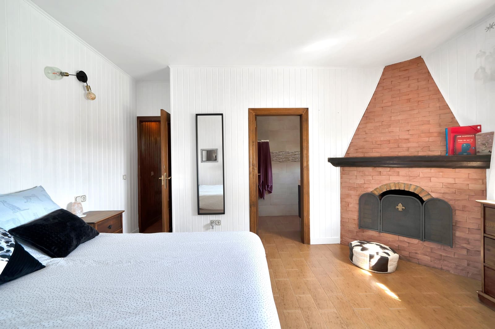 7 bedroom Villa for sale in Marbella - € 3,250,000 (Ref: 9068972)