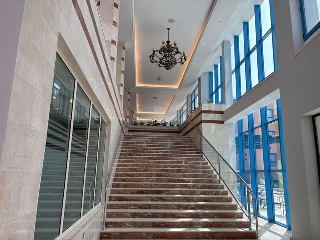 1 slaapkamer Appartement te koop in Los Flamingos, Benahavís met zwembad - € 127.000 (Ref: 9078123)