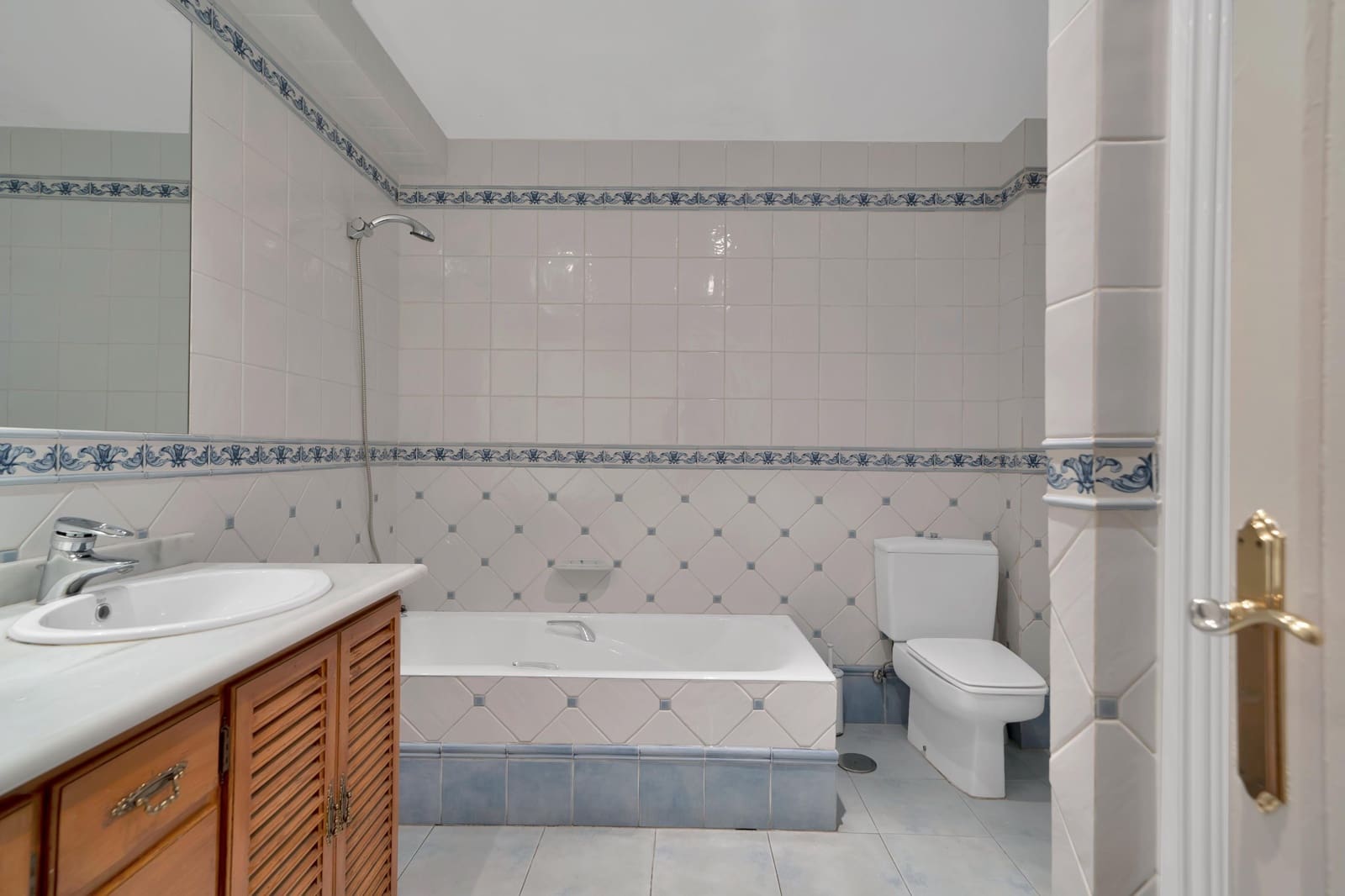 3 soverom Leilighet til salgs i Marbella - € 639 000 (Ref: 9078124)