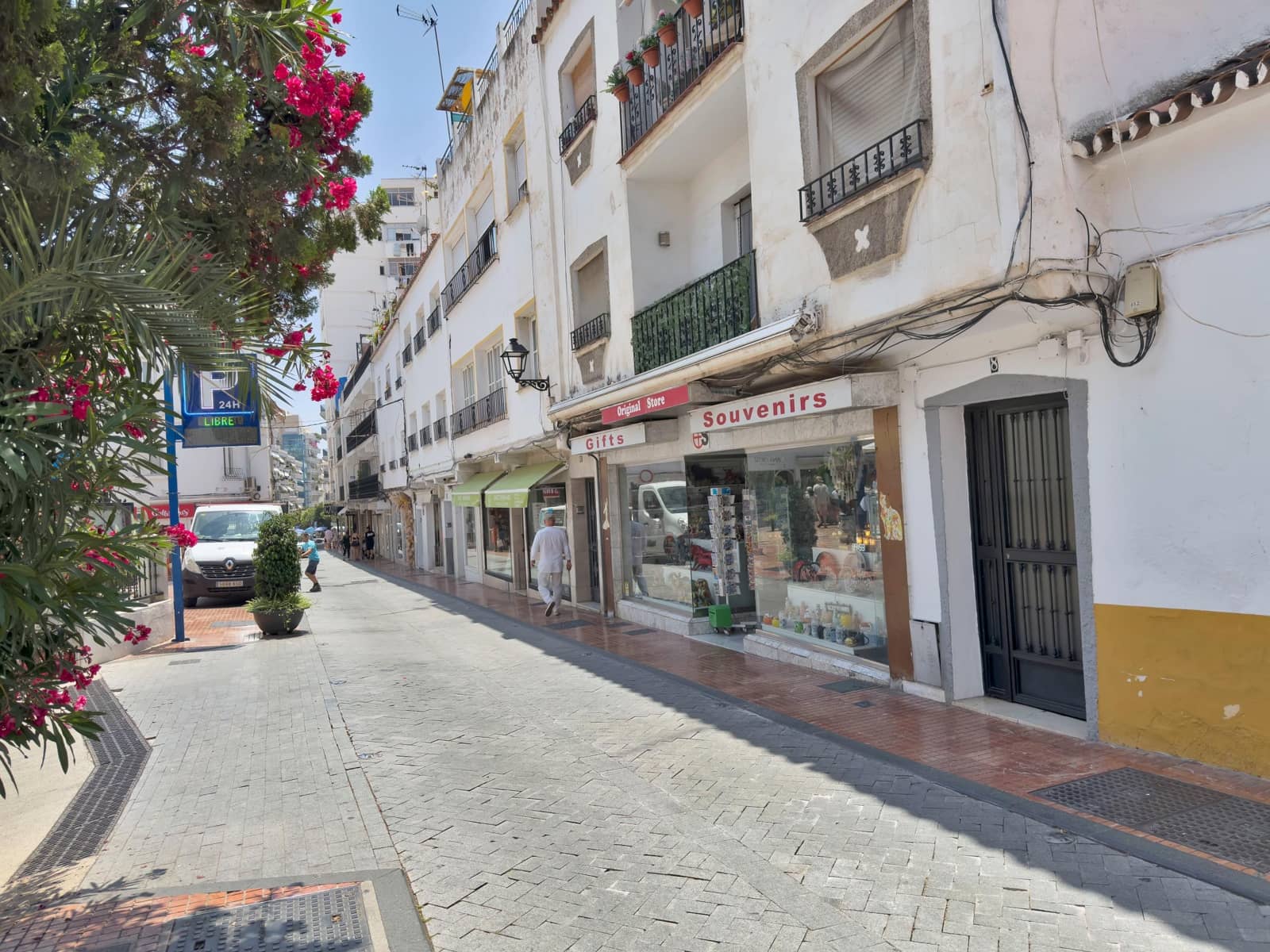 3 soverom Leilighet til salgs i Marbella - € 639 000 (Ref: 9078124)