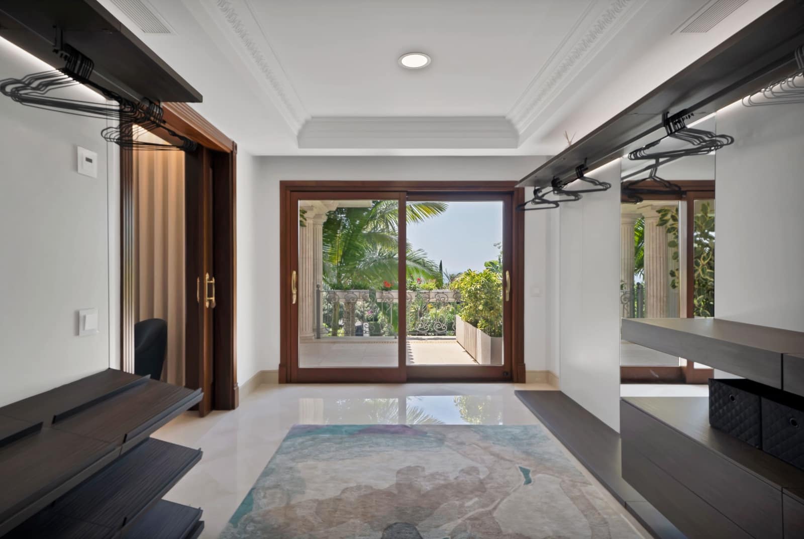 6 soveværelse Villa til leje i Golden Mile med swimmingpool - € 39.500 (Ref: 9081720)