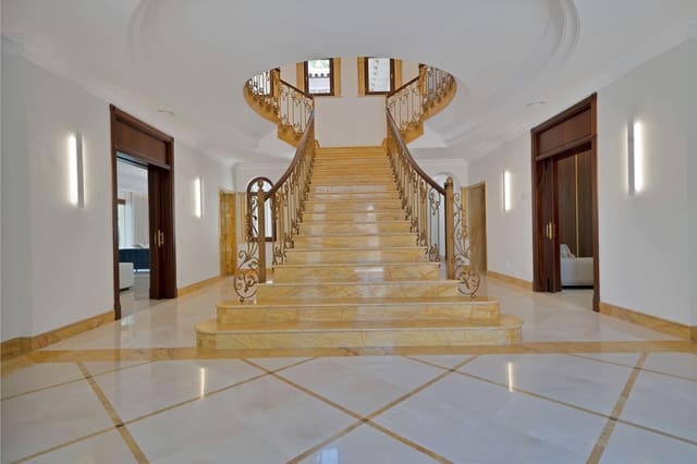 6 soverom Villa til leie i Sierra Blanca, Marbella med svømmebasseng - € 39 500 (Ref: 9081720)