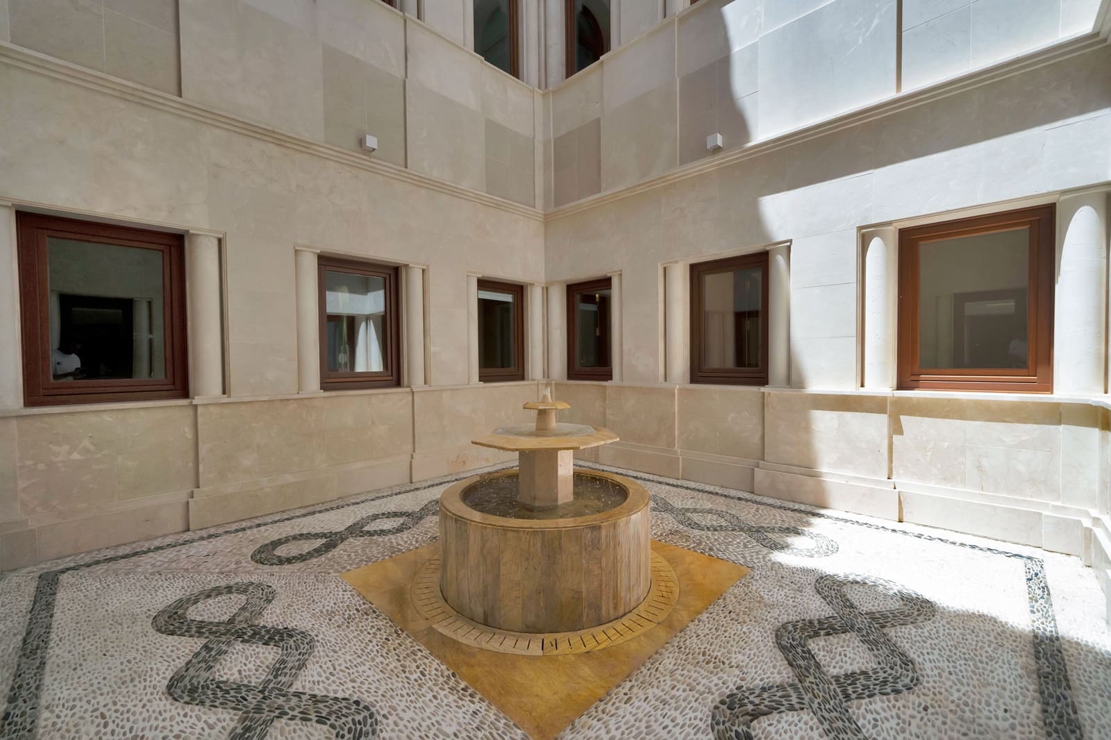 6 soveværelse Villa til leje i Golden Mile med swimmingpool - € 39.500 (Ref: 9081720)