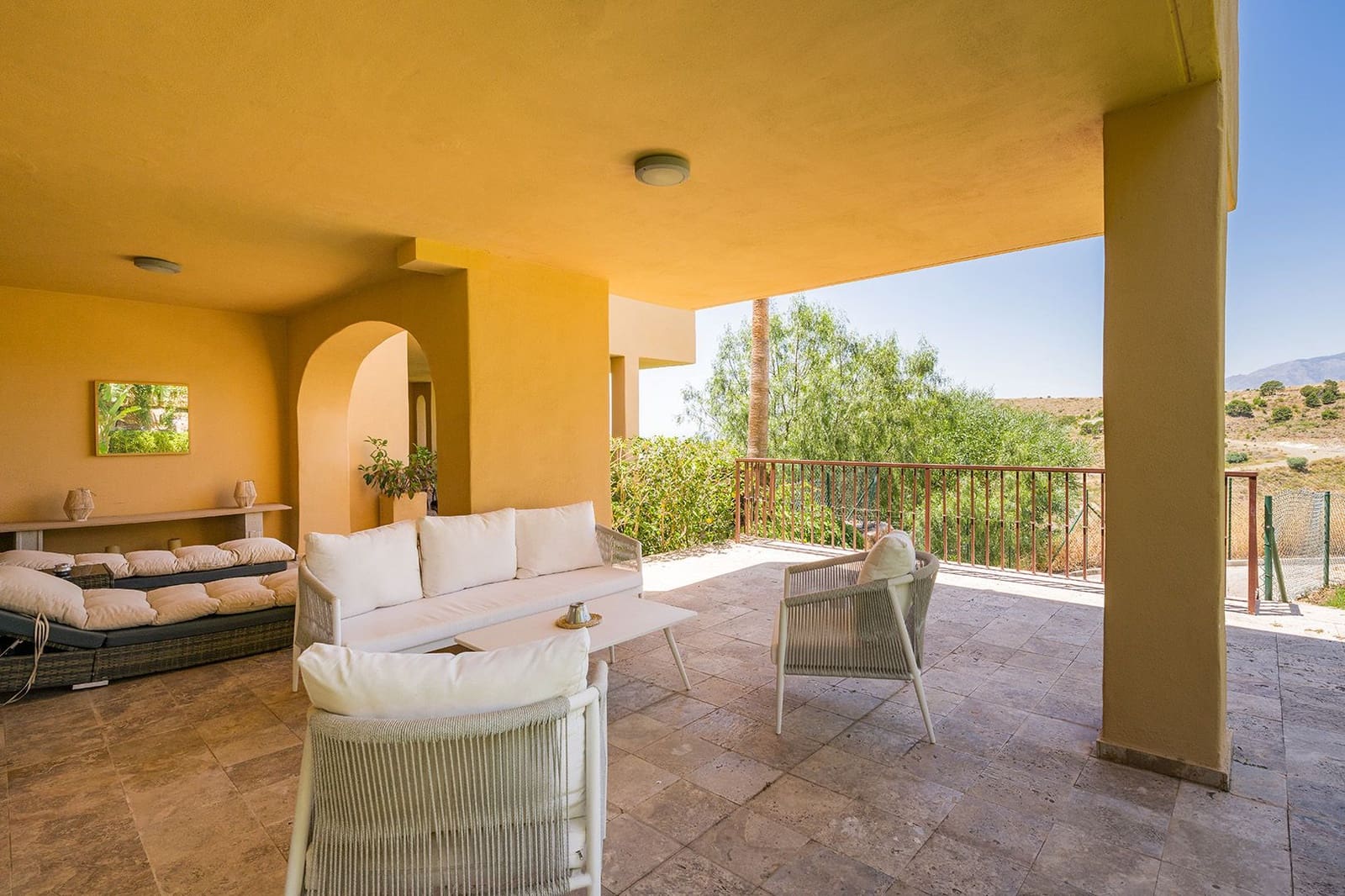 Apartamento de 3 habitaciones en Benahavís en venta con piscina - 549.000 € (Ref: 9104802)