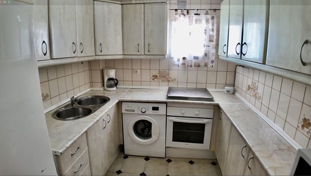 2 makuuhuone Huoneisto myytävänä paikassa Plaza de Toros, Marbella - 228 500 € (Ref: 9114313)