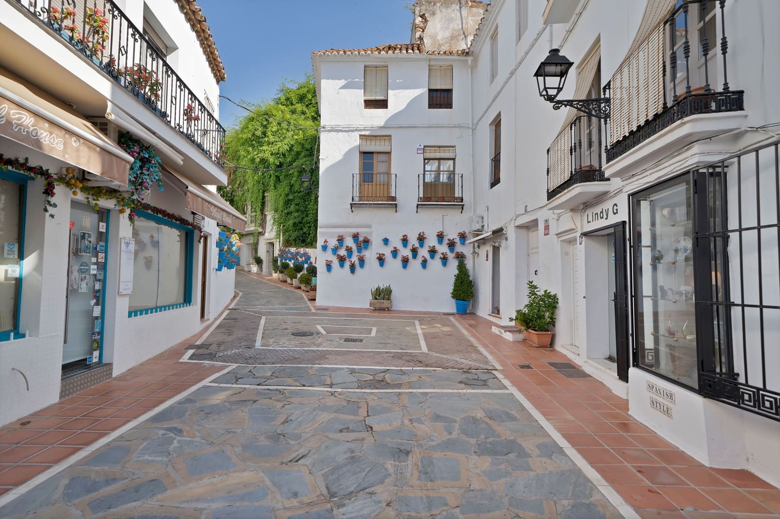 6 soveværelse Erhverv til salg i Marbella - € 990.000 (Ref: 9118896)