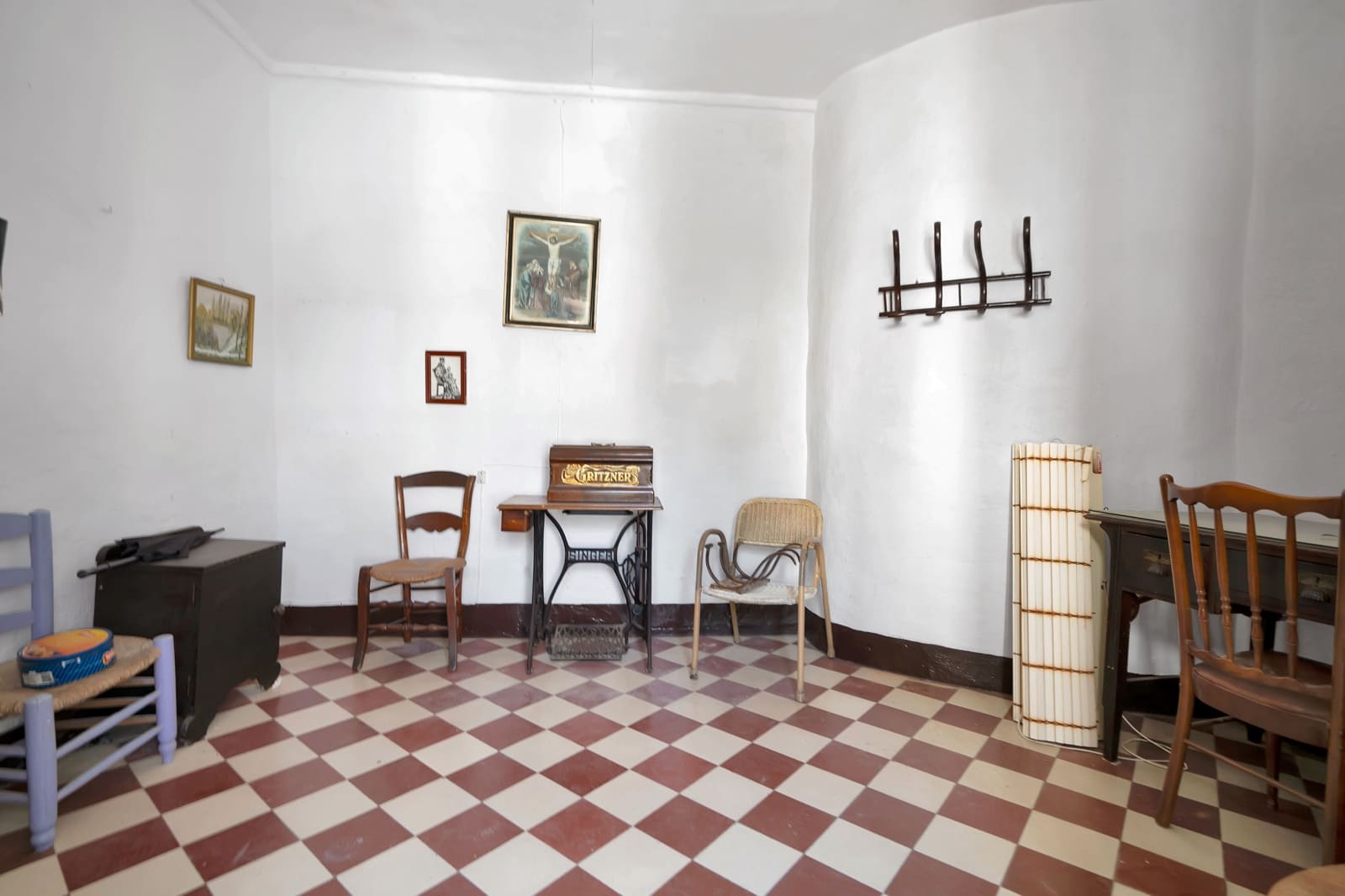 6 soveværelse Erhverv til salg i Marbella - € 990.000 (Ref: 9118896)