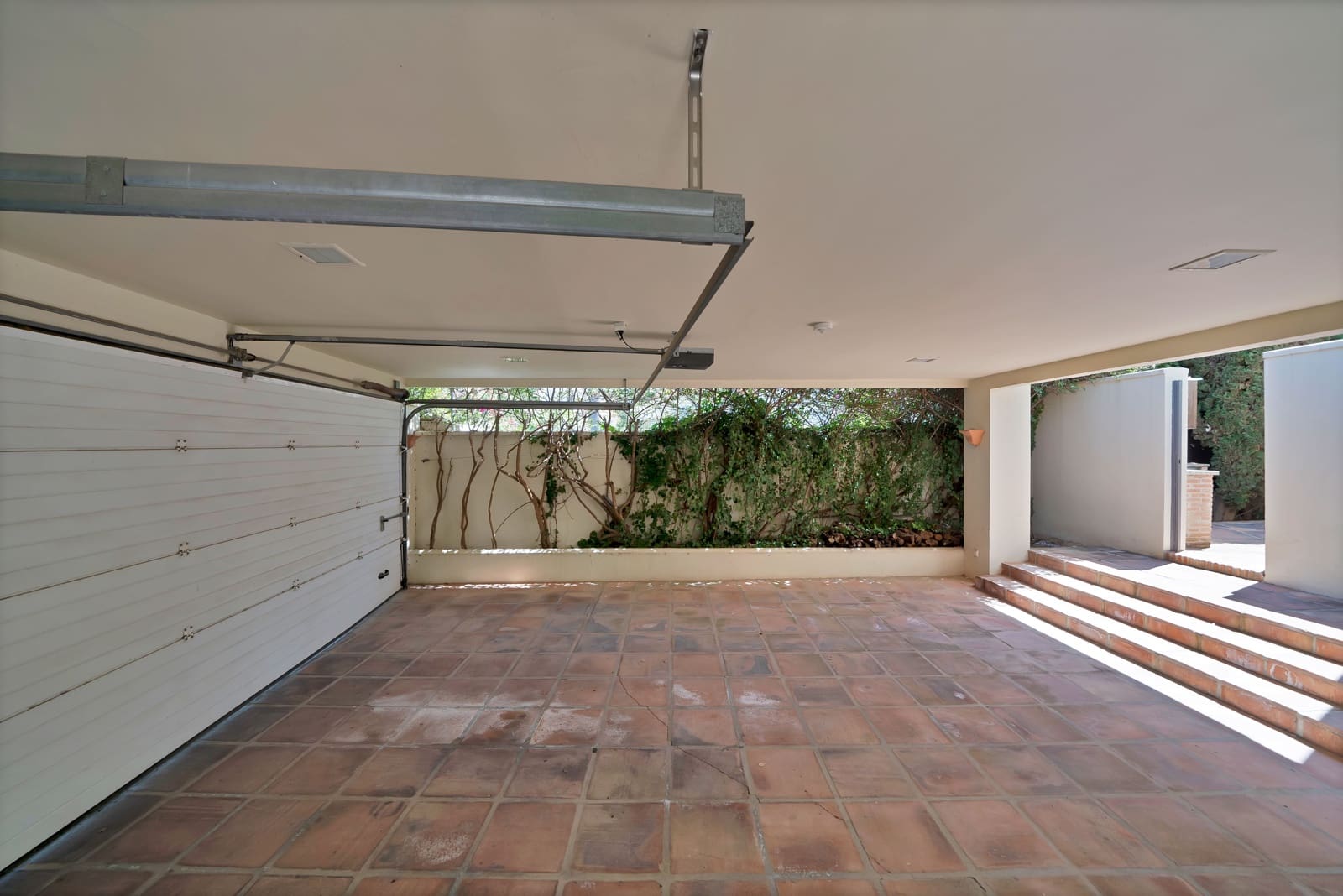 5 sypialnia Willa na sprzedaż w Marbella z basenem - 4 500 000 € (Ref: 9125291)