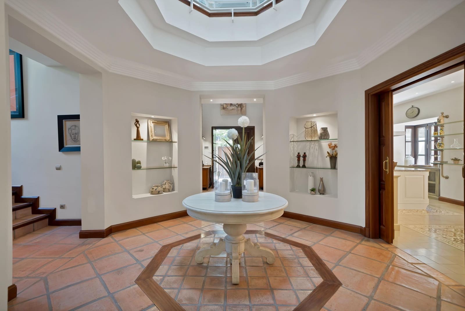 5 slaapkamer Villa te koop in Marbella met zwembad garage - € 4.195.000 (Ref: 9125291)