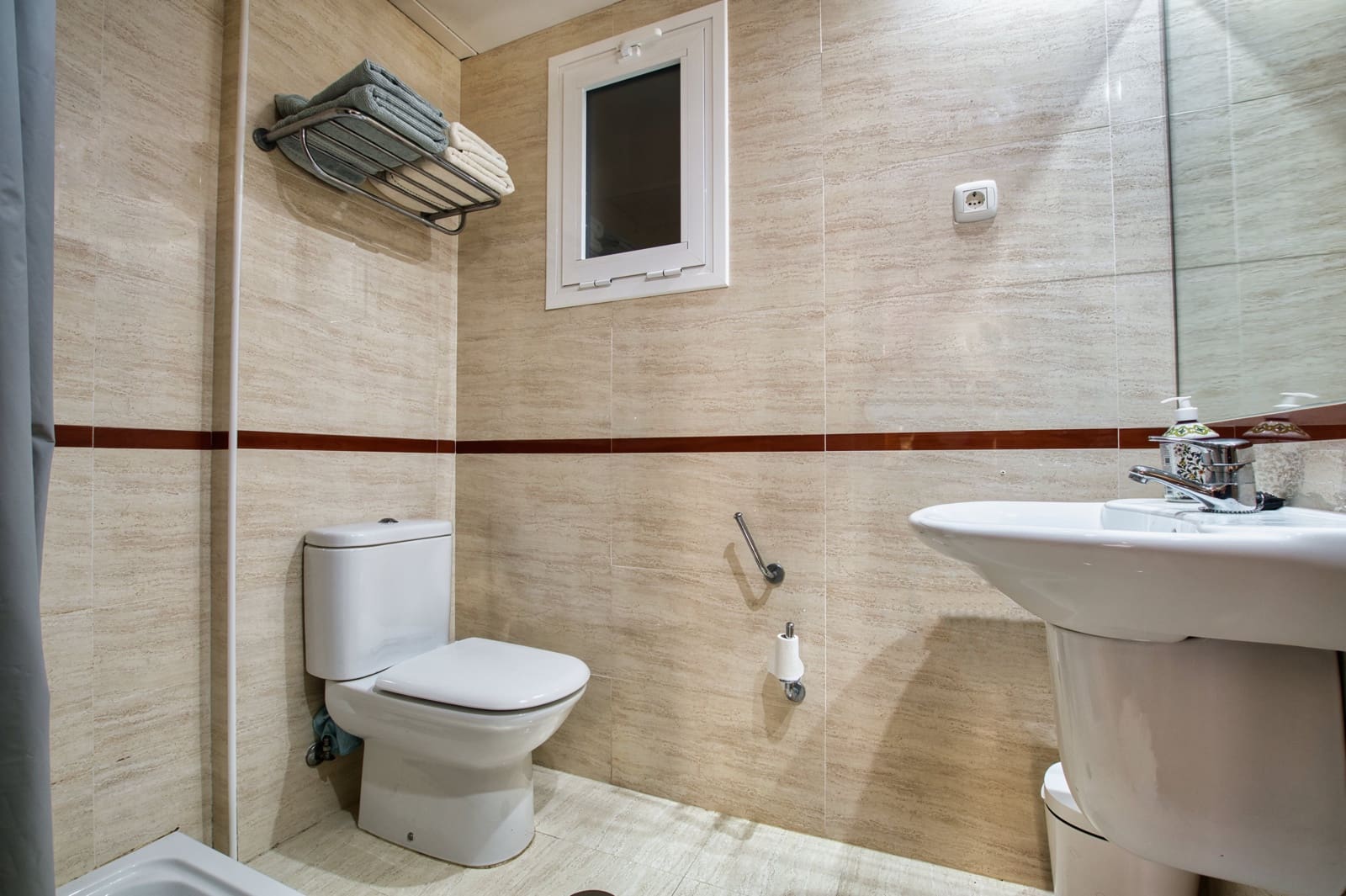 Apartment for sale in Rincon de la Victoria - € 165,000 (Ref: 9125292)