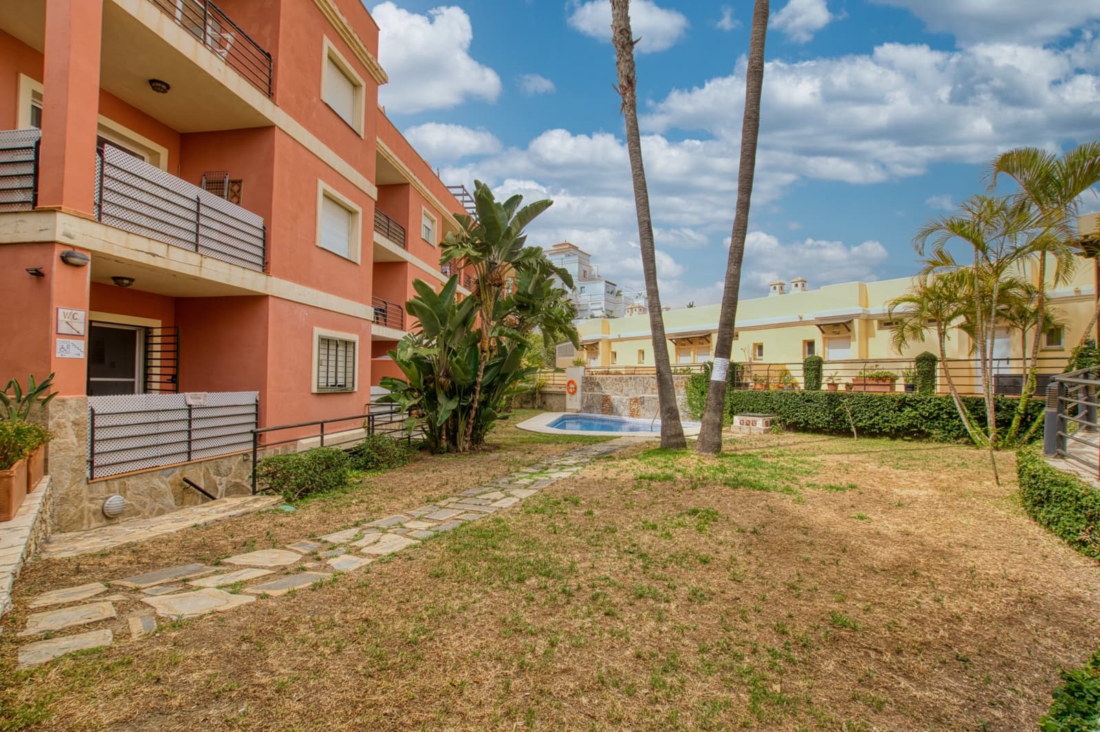 Apartment for sale in Rincon de la Victoria - € 165,000 (Ref: 9125292)