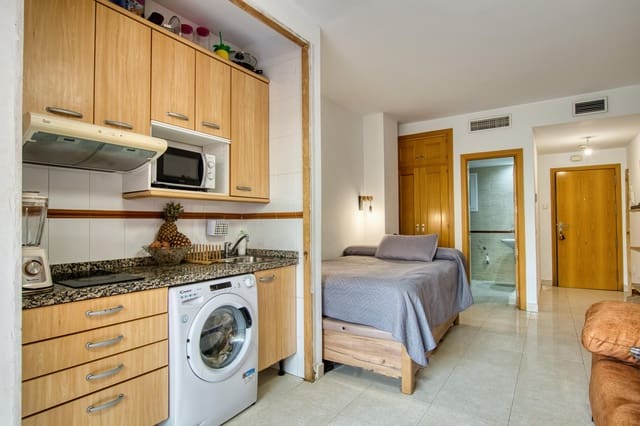 Apartamento en Rincón de la Victoria en venta - 175.000 € (Ref: 9125292)