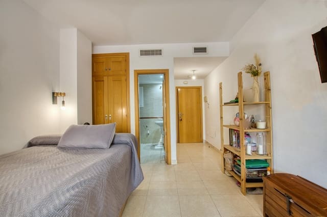 Lejlighed til salg i Rincón de la Victoria - € 165.000 (Ref: 9125292)