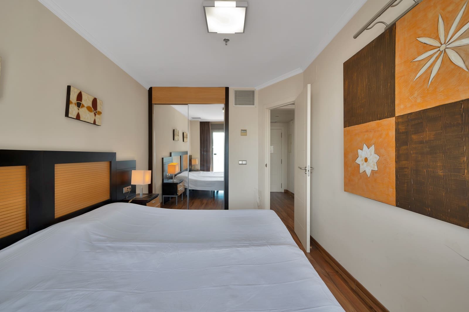 1 soveværelse Lejlighed til salg i Torrequebrada med swimmingpool - € 365.000 (Ref: 9132577)