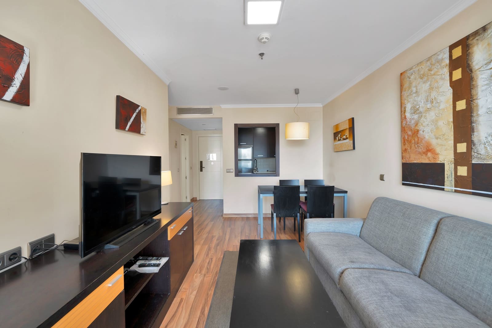 1 soveværelse Lejlighed til salg i Torrequebrada med swimmingpool - € 365.000 (Ref: 9132577)