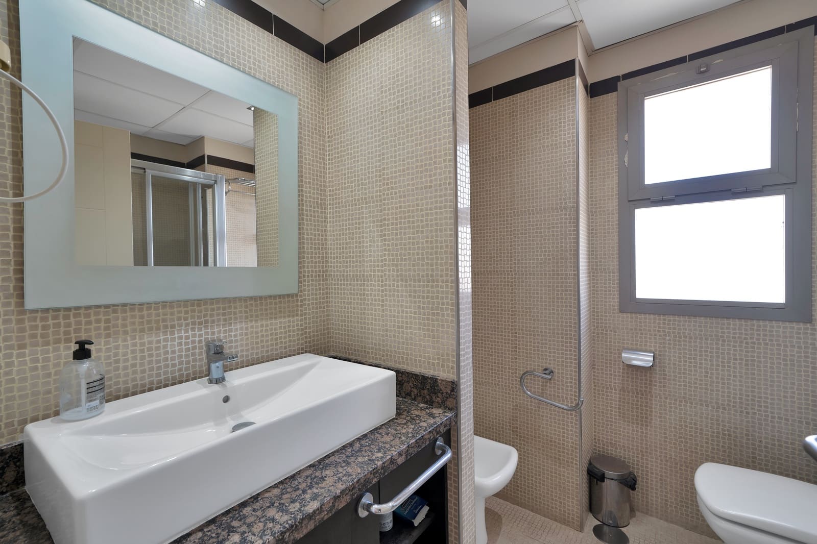 1 soveværelse Lejlighed til salg i Torrequebrada med swimmingpool - € 365.000 (Ref: 9132577)