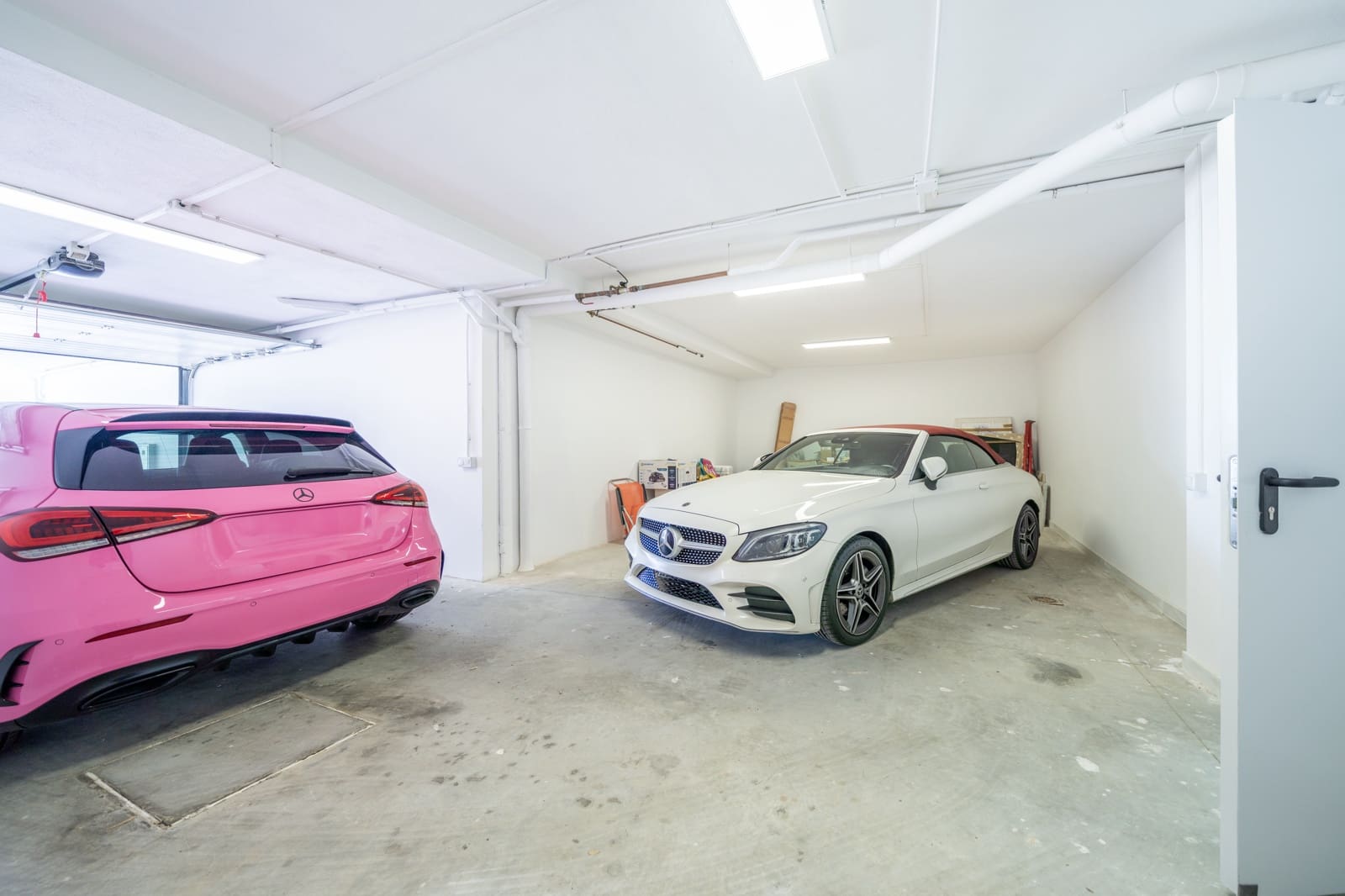 4 soverom Kjedet enebolig til salgs i Ojen med svømmebasseng - € 850 000 (Ref: 9134637)