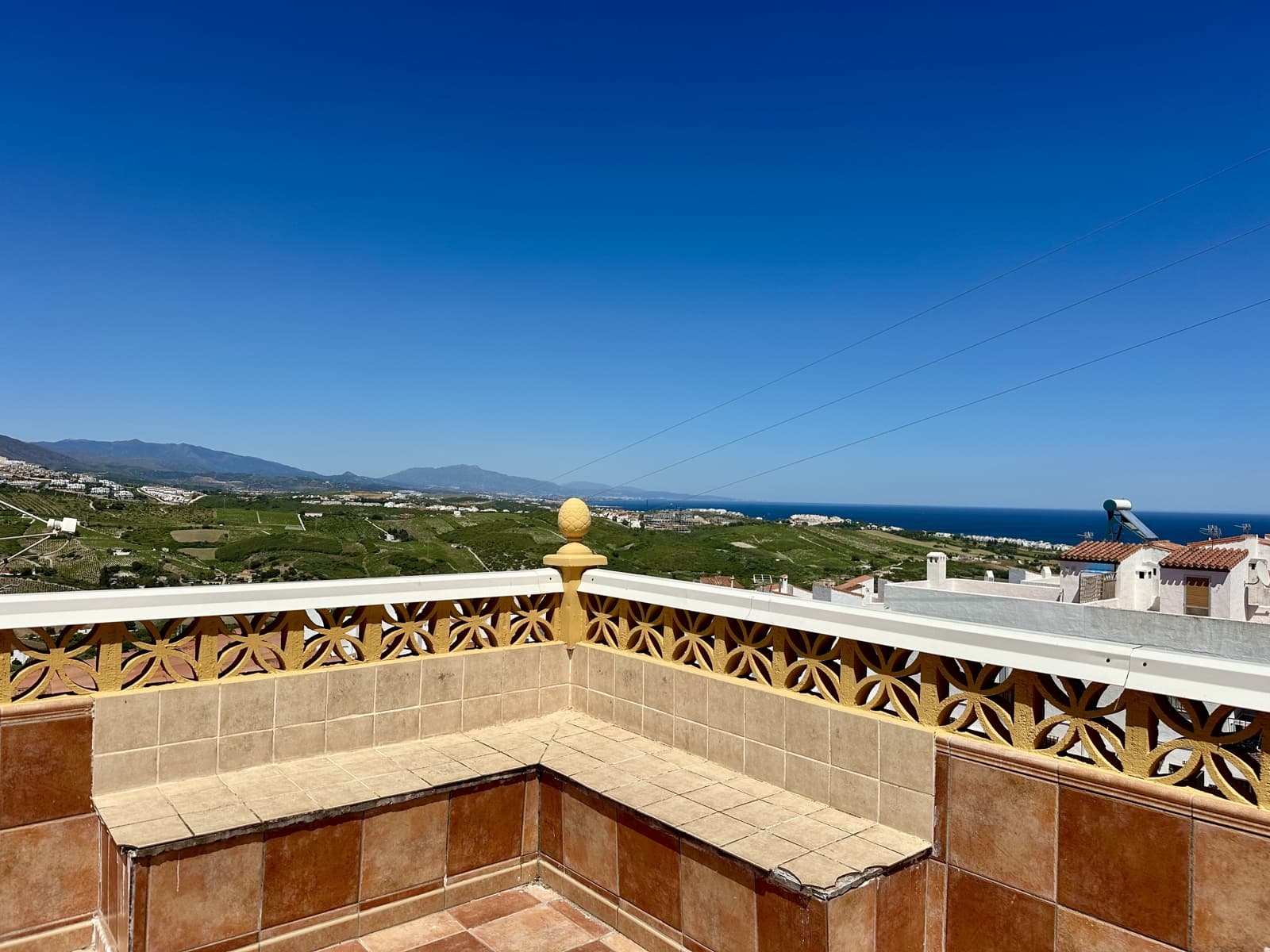 3 soveværelse Villa til salg i Manilva med swimmingpool - € 260.000 (Ref: 9137334)