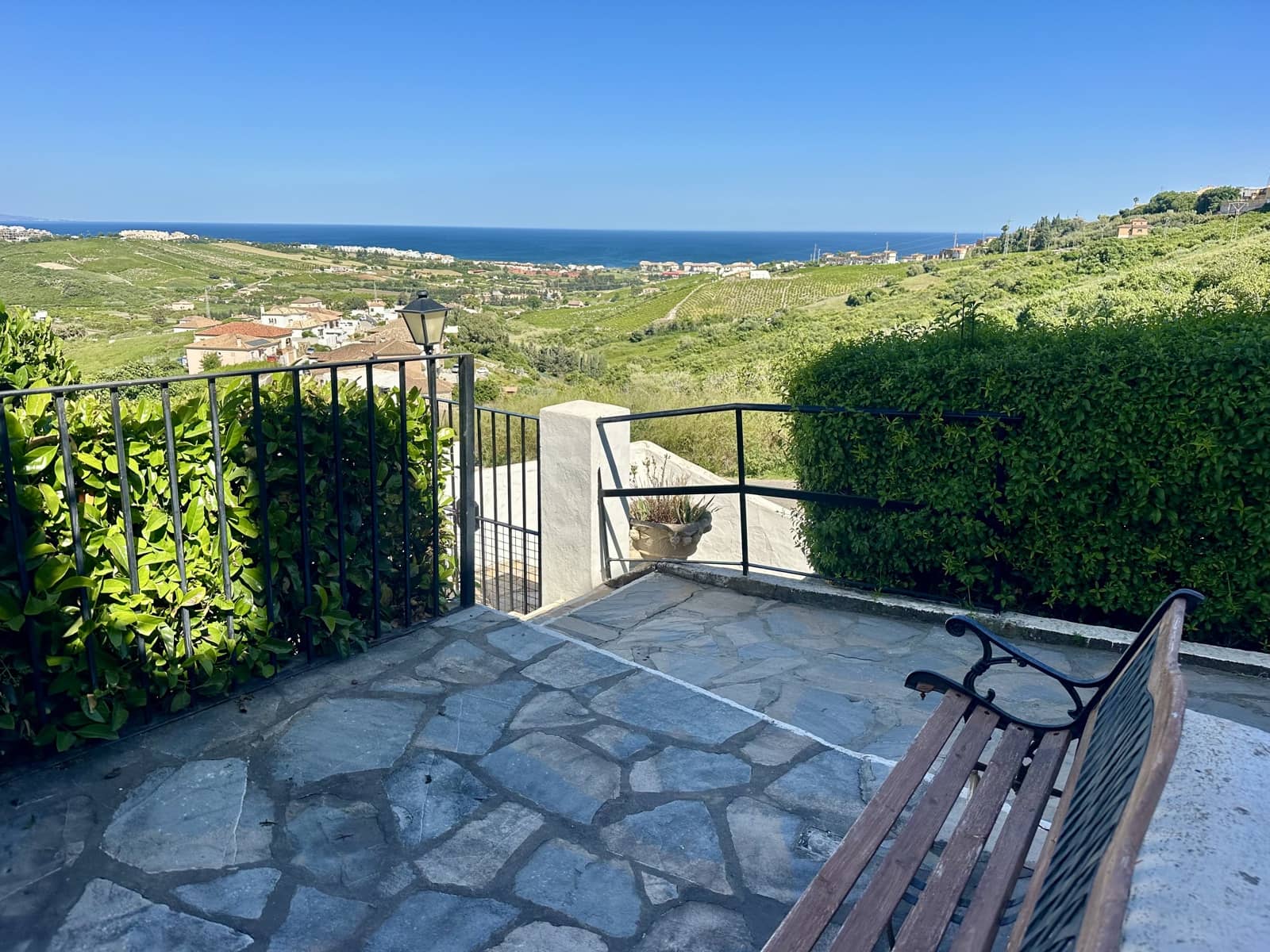 3 bedroom Villa for sale in Manilva with pool - € 253,000 (Ref: 9137334)